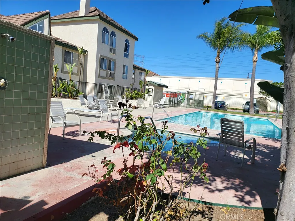 15000 Downey 249, Paramount, California 90723 home-pic-9